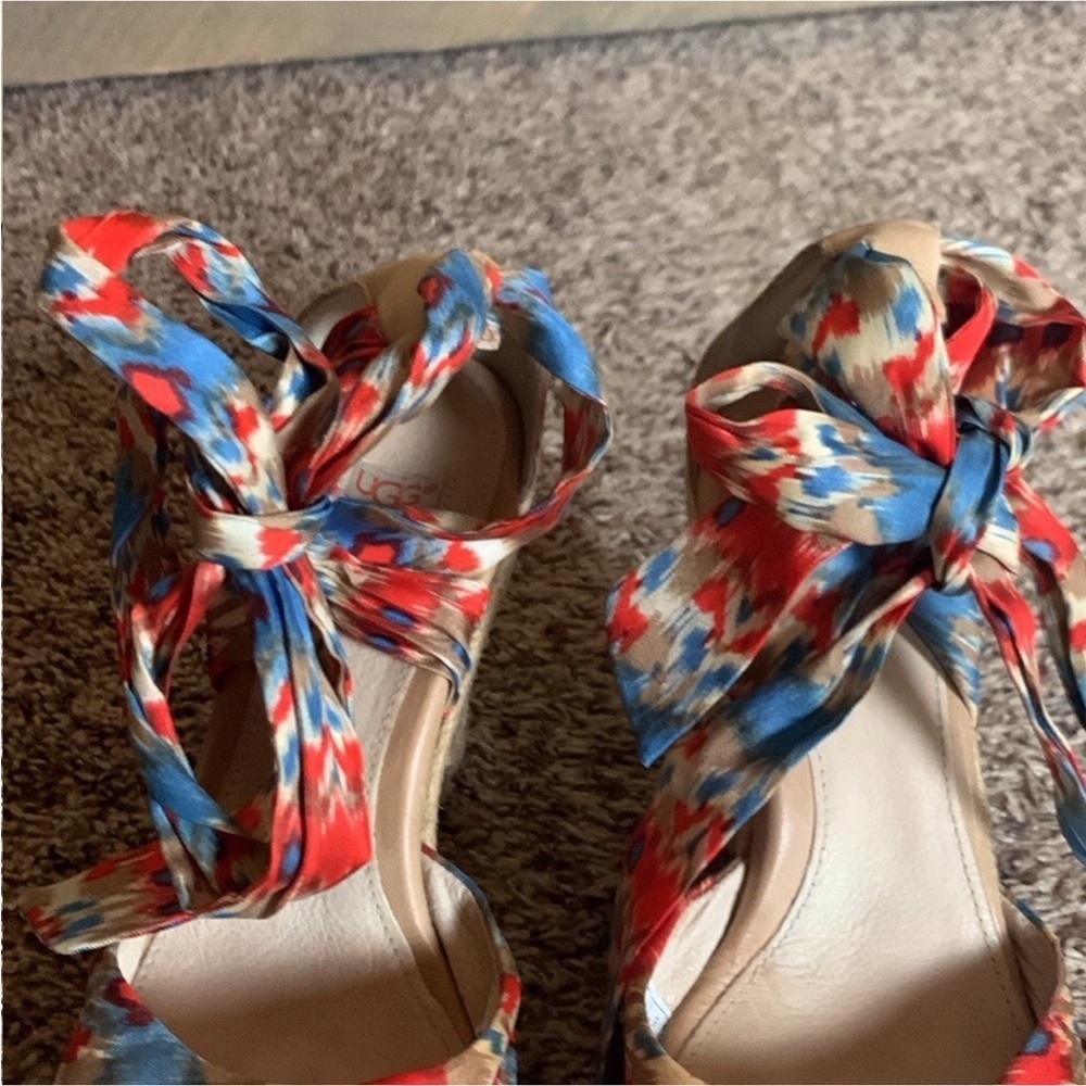 UGG Lucianna Santorini silk Ikat print wrap espadrilles sandals Size 7.5 - Picture 4 of 13
